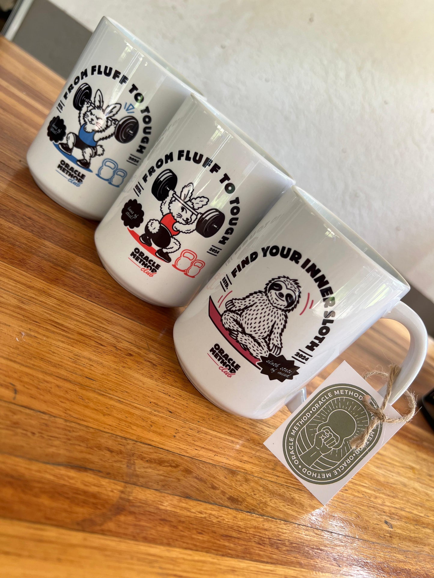 Mug - coloured handle - Find your inner Sloth